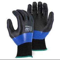 3237 Foam Nitrile Glove